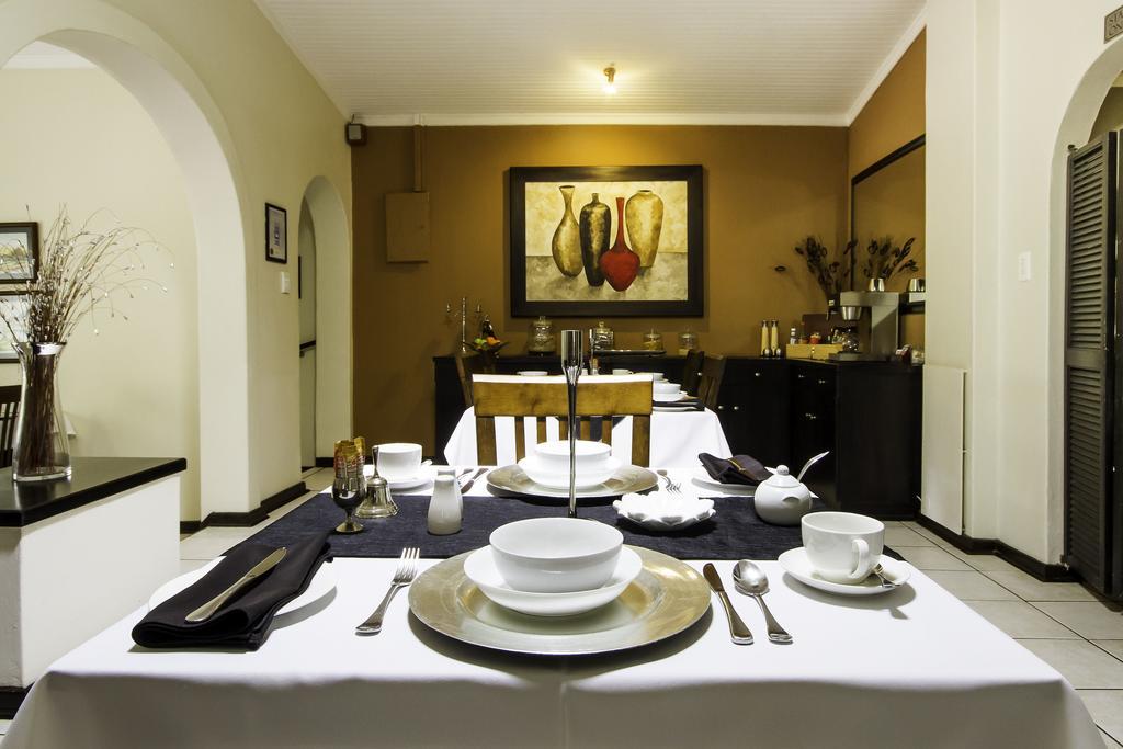 @The Villa Guest House Блумфонтейн Экстерьер фото