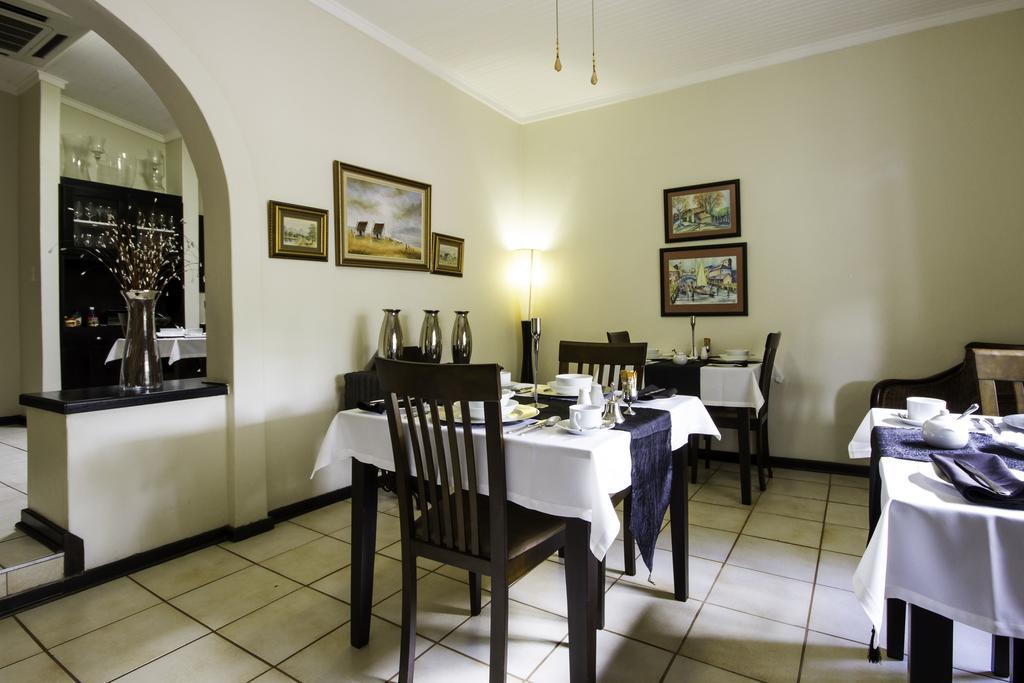 @The Villa Guest House Блумфонтейн Экстерьер фото